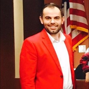 Meet your Posher, Luis